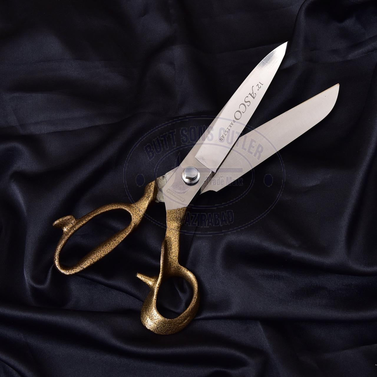 Tailor scissors wide cut