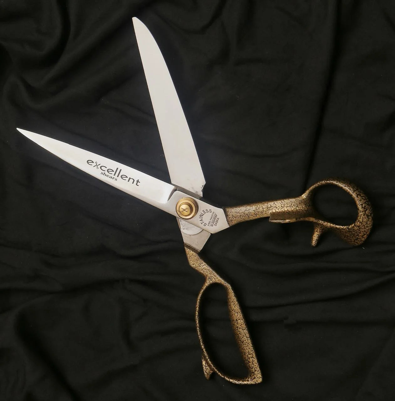 Excellent Professional Tailor Scissor | J2 Stainless Steel Blade